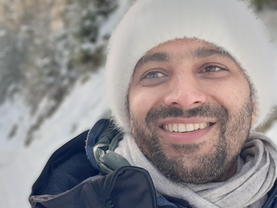 Yoga physics: Digamber Chamoli